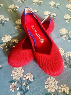 Rothy's Red Knit Slip-On Ballet Flats with Blue Trim
